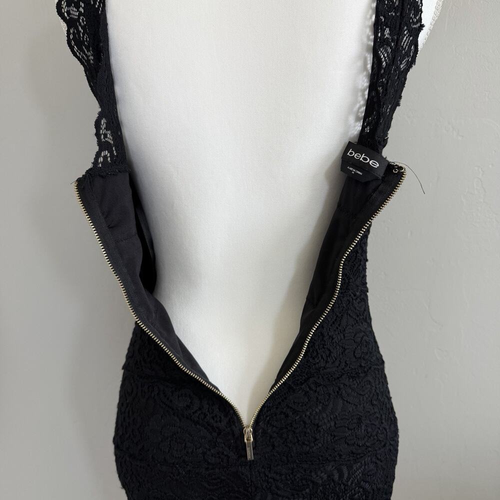 bebe Woman’s Black Lace Mini Bodycon Dress Deep V-neck Size M Sleeveless LBD - Picture 7 of 8